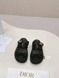 Picture of Dior Shoes _SKUDiorsz35-40RW04173325